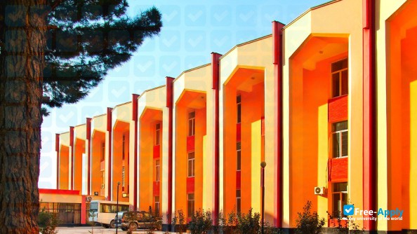 Foto de la Kabul Education University of Rabbani
