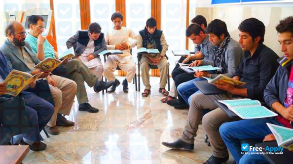 Karwan University