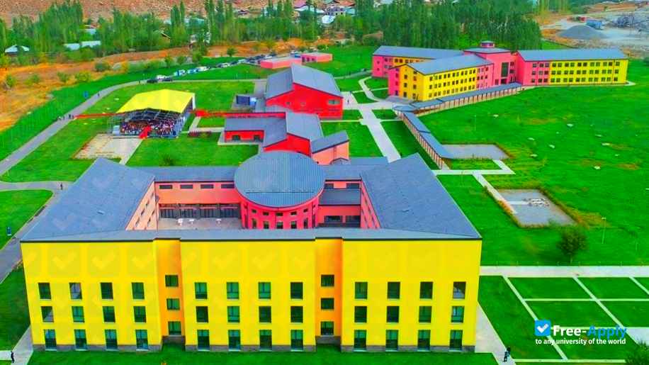 Foto de la Pamir University, Khost #2