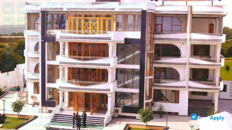 Photo de l’Spinghar Higher Education Centre