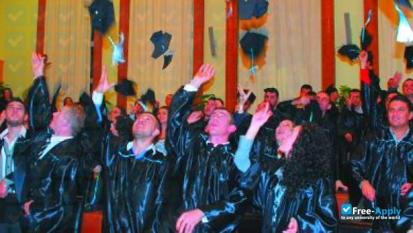 Photo de l’Polytechnic University of Tirana #1