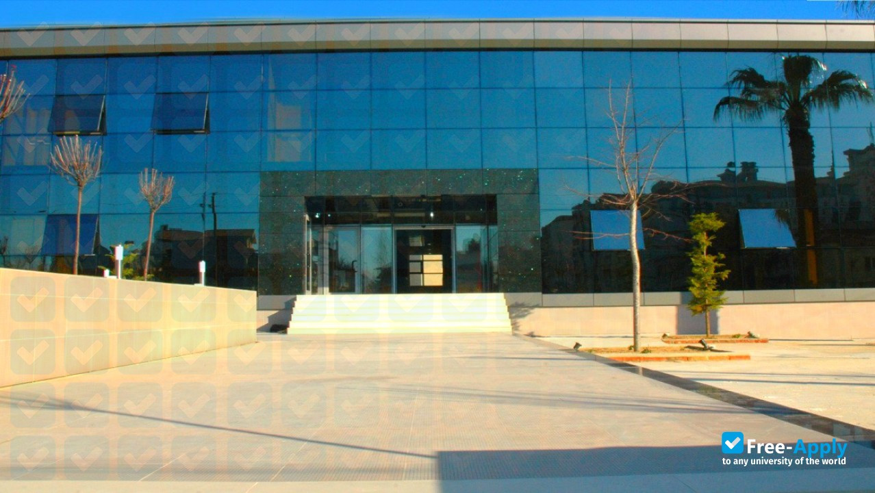 Photo de l’Reald University #2