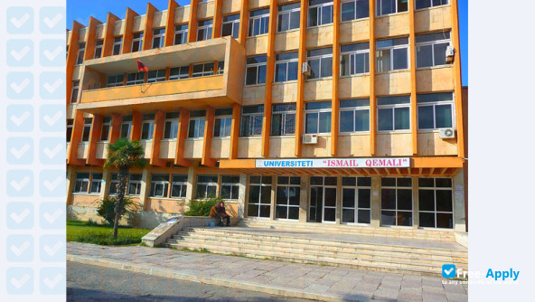 Photo de l’University of Vlora #3