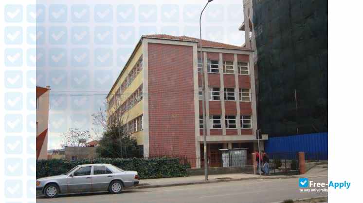 Foto de la University of Medicine #1
