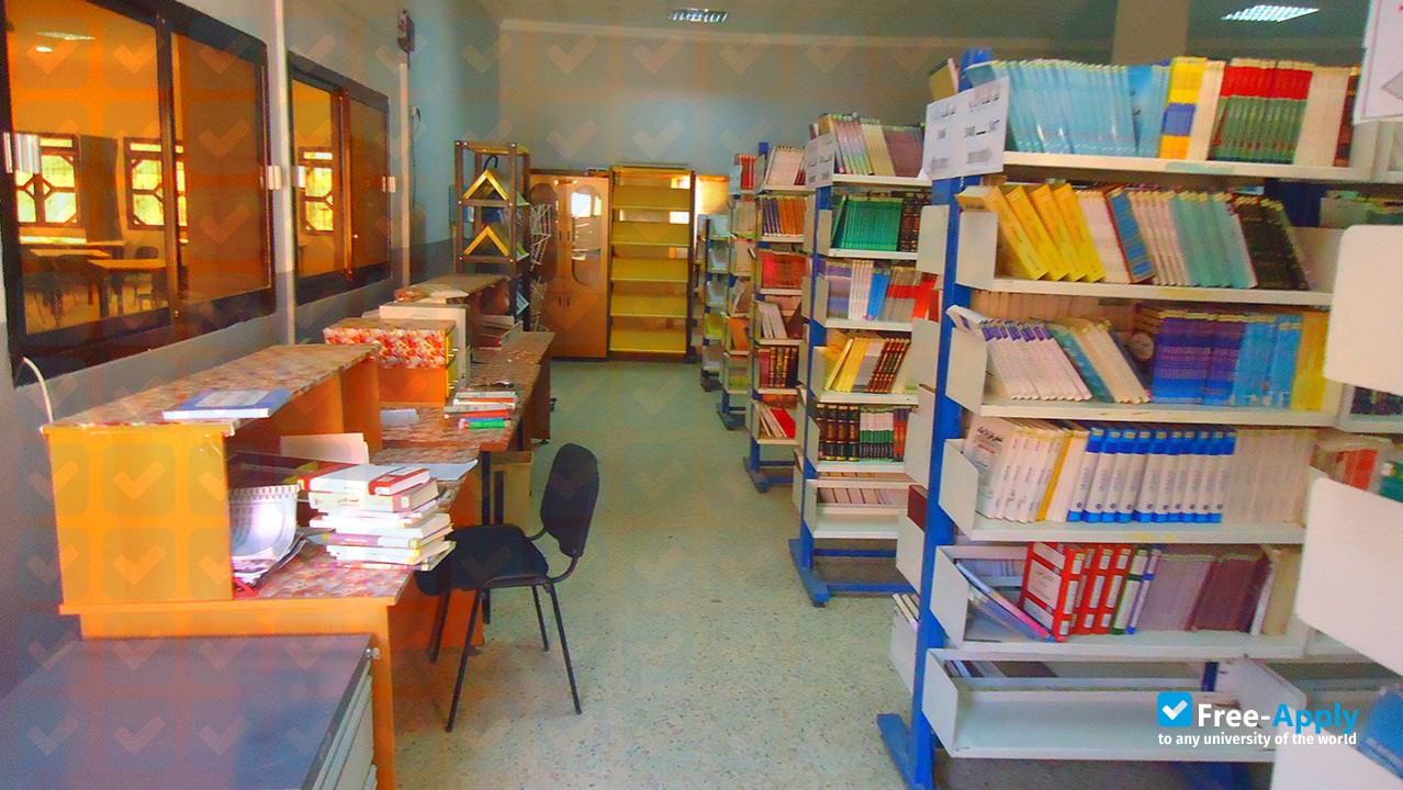 Photo de l’Amine Elokkal El Hadj Moussa Egakhamouk University Centre of Tamanrasset #9