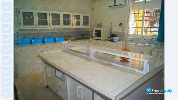 Foto de la Higher National Agronomic School #2
