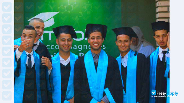 Foto de la National Institute of Mail and Information Technology and Communication #3