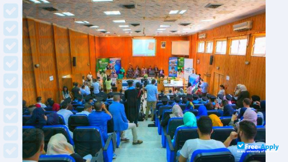 Foto de la National Institute of Mail and Information Technology and Communication #6