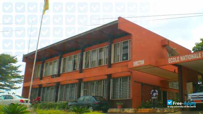 Foto de la National School of Public Works #4