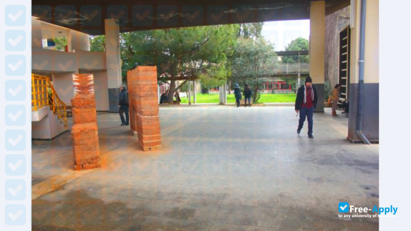 Foto de la Polytechnic School of Architecture and Urbanism Engineering #7