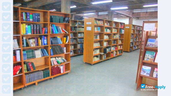 Foto de la Polytechnic School of Architecture and Urbanism Engineering #12
