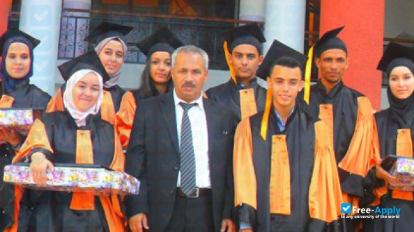 Preparing School for Economic, Trade and Management Sciences in Constantine фотография №5