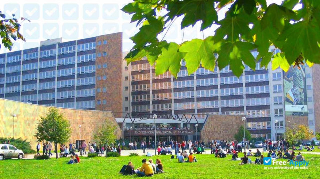 Preparing School for Economic, Trade and Management Sciences in Constantine фотография №2