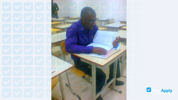 University 11 de Novembro photo #2