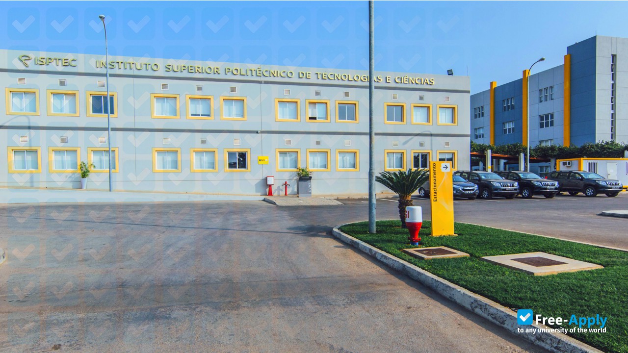 Foto de la Higher Polytechnic Institute of Technology and Sciences by Sonangol #4