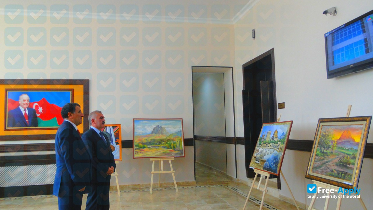 Photo de l’Nakhchivan State University #2
