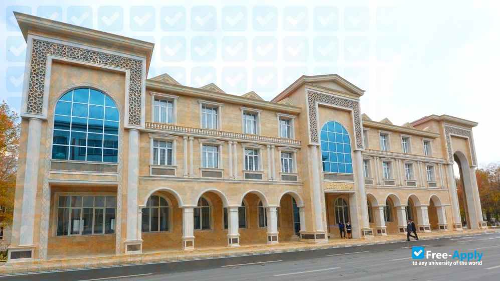 Photo de l’Nakhchivan State University #3