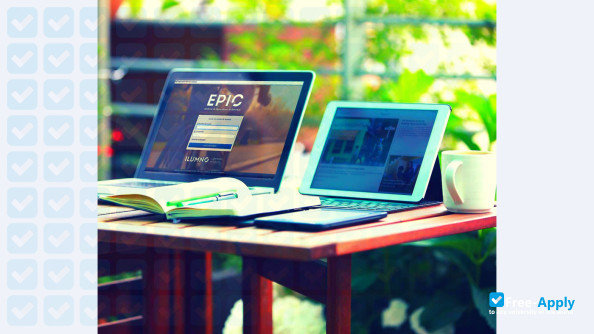 21st Century Business University фотография №6