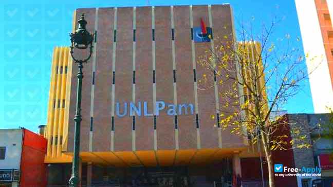 National University of La Pampa photo #4
