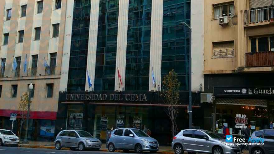 Photo de l’University of Cema #2