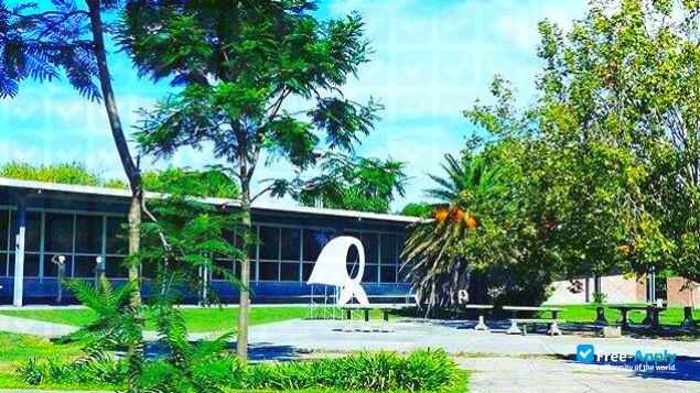 National University of Lanús photo #9