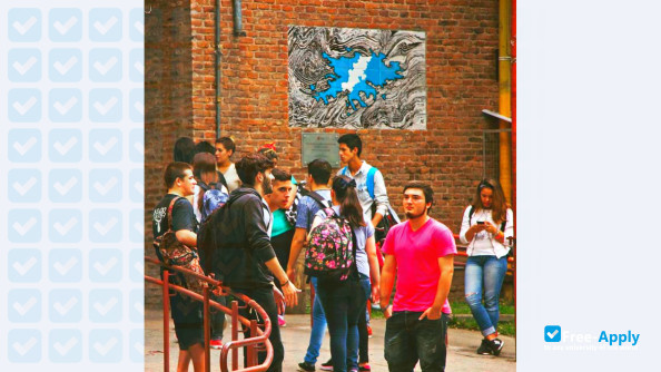 National University of Quilmes photo #3