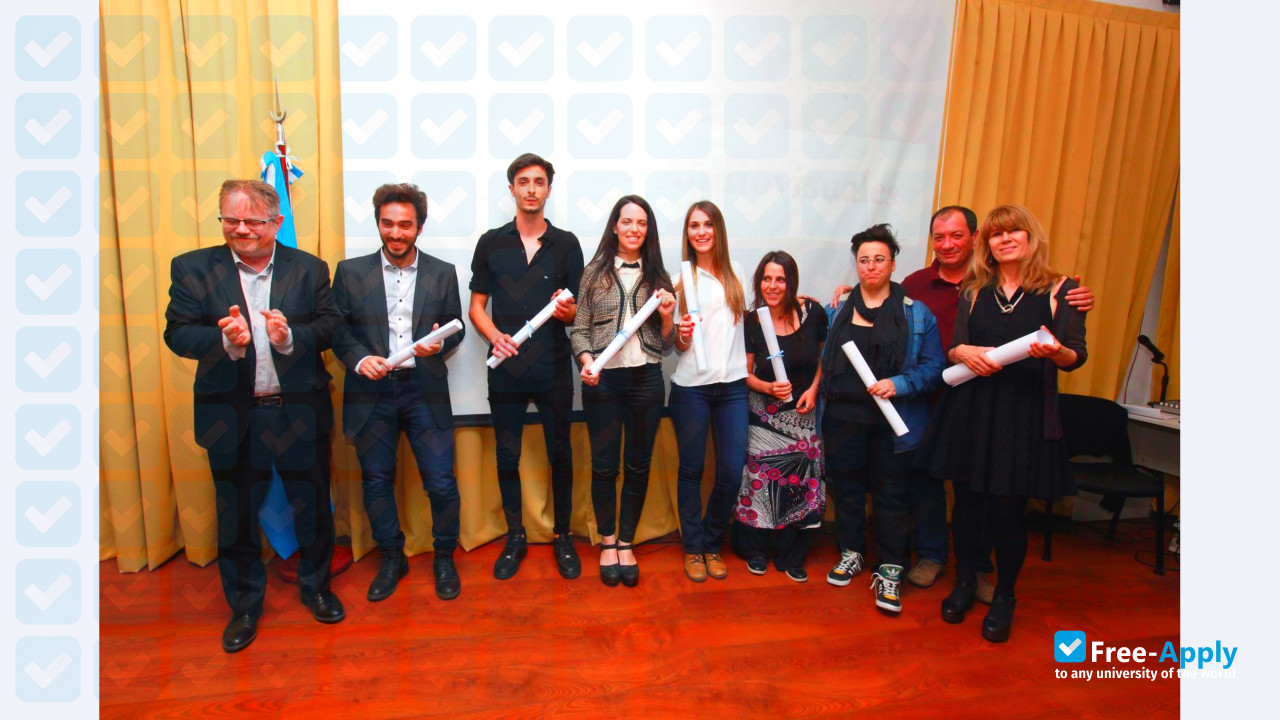 Photo de l’National University of the Arts #2