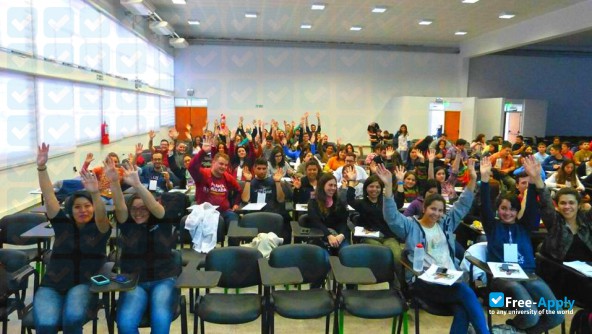 Foto de la National University of the Northeast #5