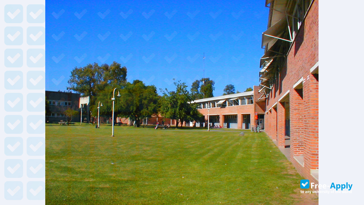 National University of General Sarmiento photo #3