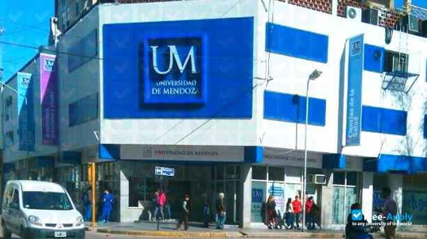University of Mendoza photo #2