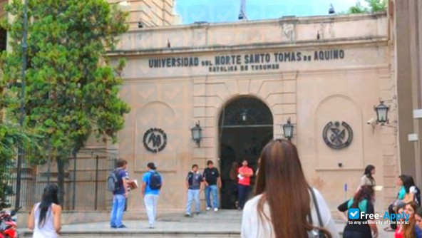 Foto de la University of North Saint Thomas Aquinas #6