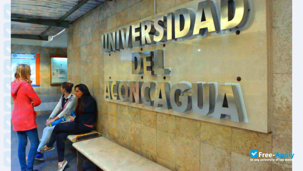 Foto de la University of Aconcagua #6