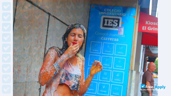 Foto de la IES 21st Century College