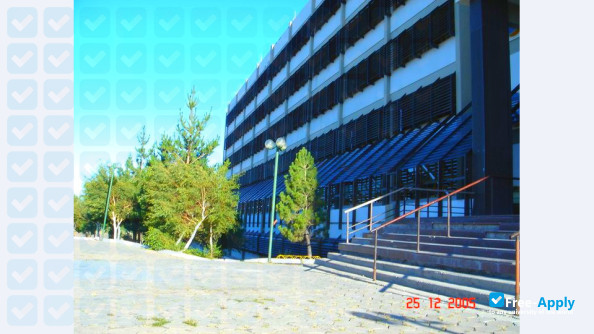 Foto de la National University of Patagonia San Juan Bosco #13