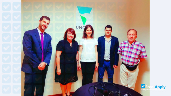 Foto de la National University of Southern Chaco #3