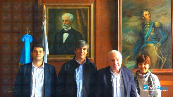 Foto de la National University of Southern Chaco #2