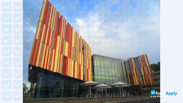 Macquarie University photo