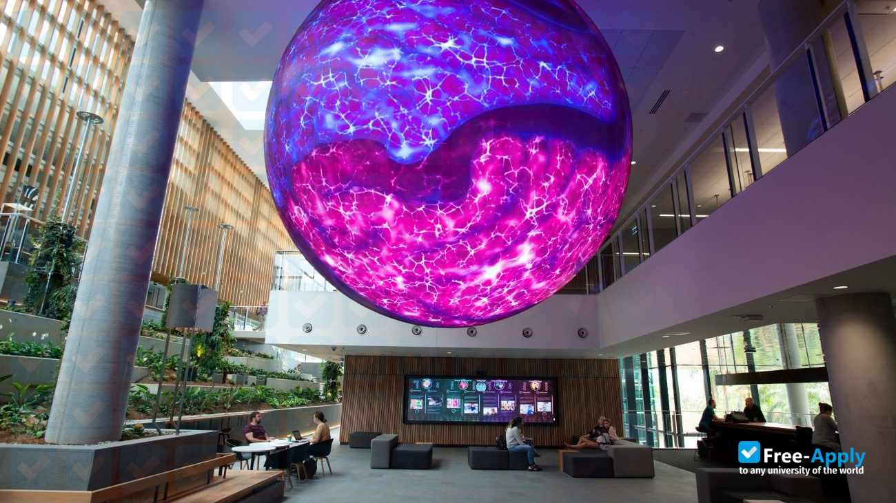 Foto de la Queensland University of Technology #4