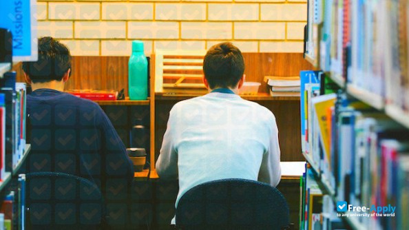 Foto de la Australian College of Theology #3