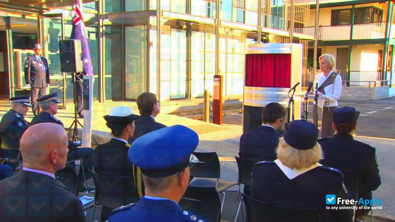 Foto de la Australian Institute of Police Management #9