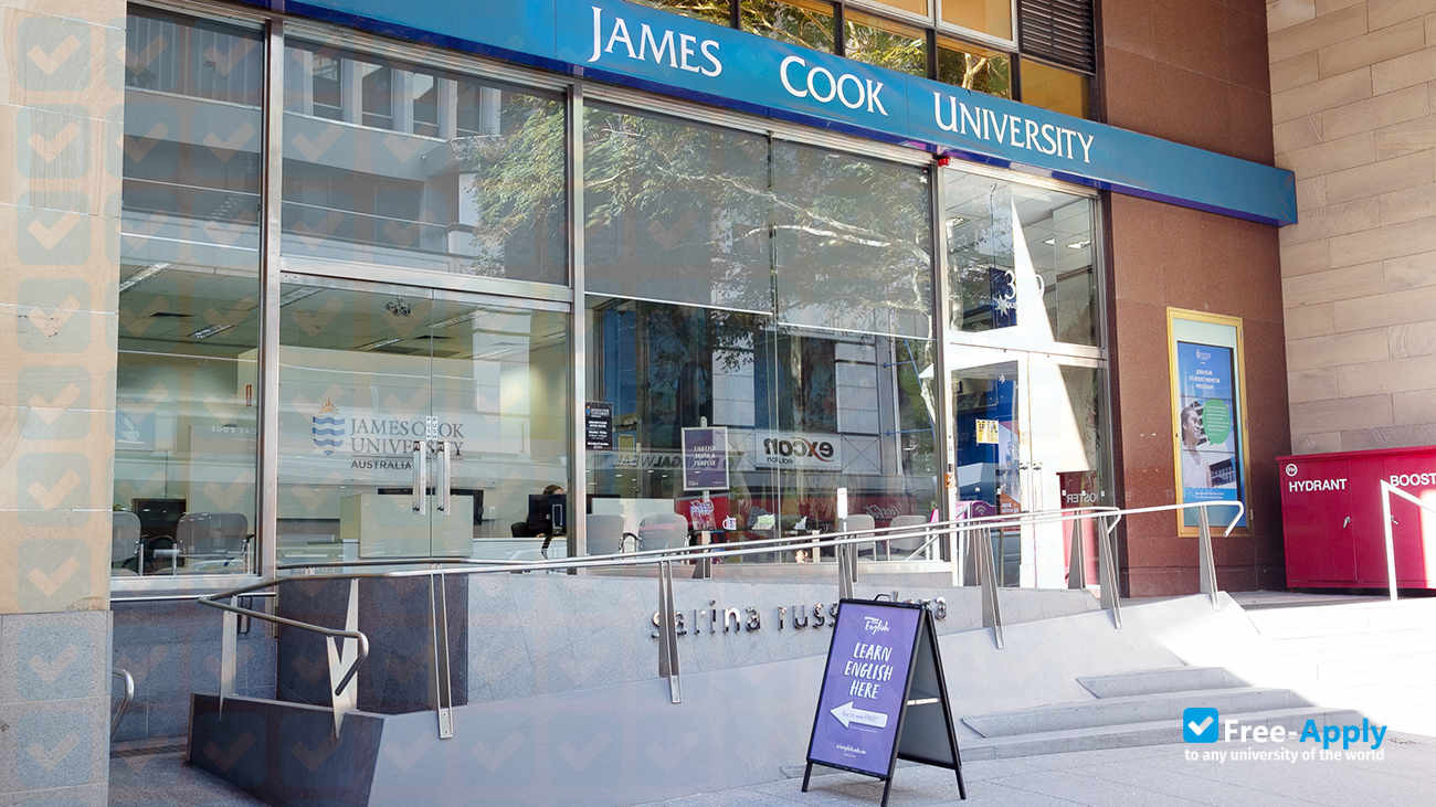 James Cook University Brisbane photo #6