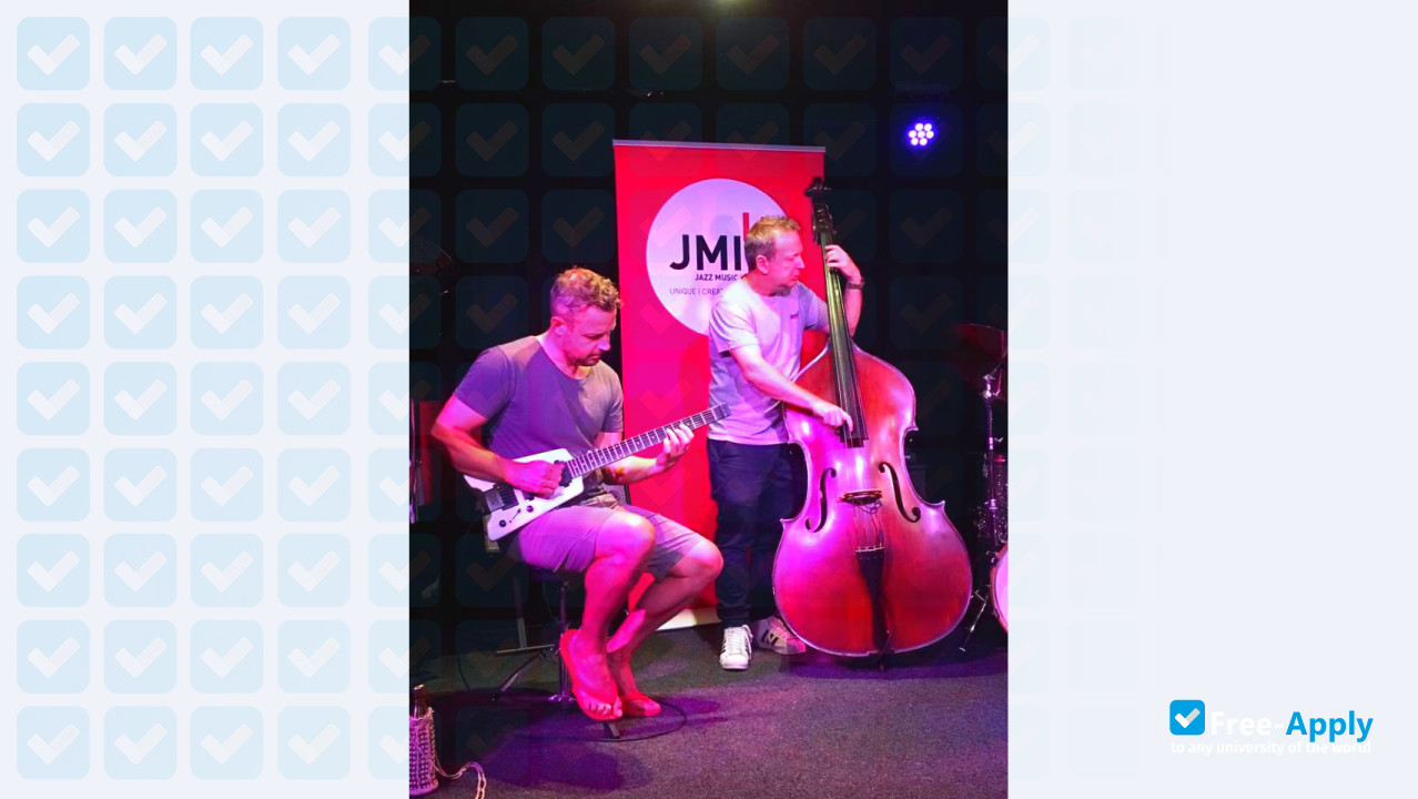 Jazz Music Institute фотография №11