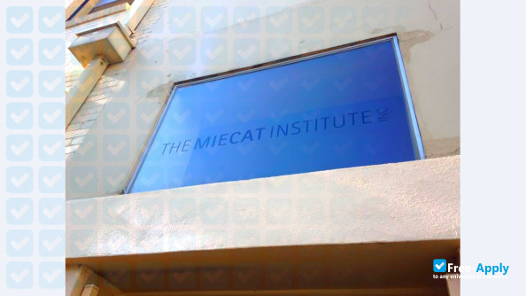 Foto de la Melbourne Institute for Experiential and Creative Arts Therapy MIECAT #7