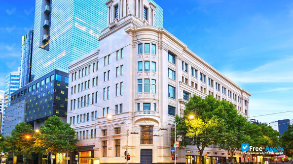 Melbourne Institute of Technology photo #2