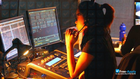 Foto de la National Institute of Dramatic Art #10
