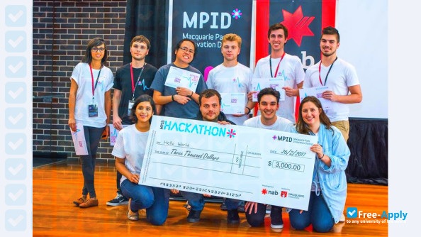 Foto de la Sydney Institute of Business and Technology Macquarie University #3