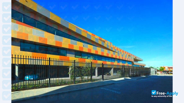 Foto de la Central Institute of Technology #3