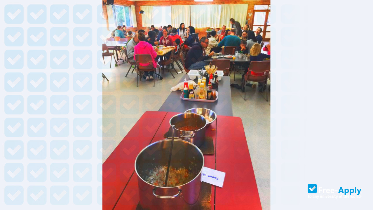 Photo de l’Worldview Centre for Intercultural Studies #11