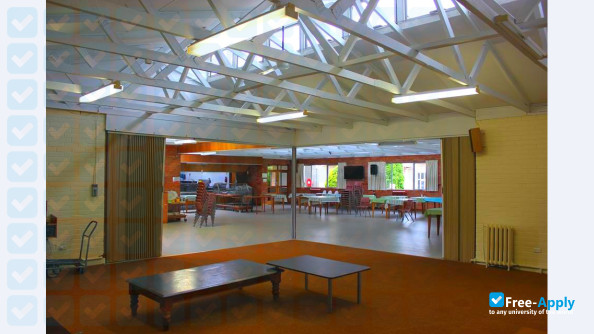 Photo de l’Worldview Centre for Intercultural Studies #7