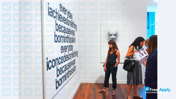 Foto de la National Art School #10